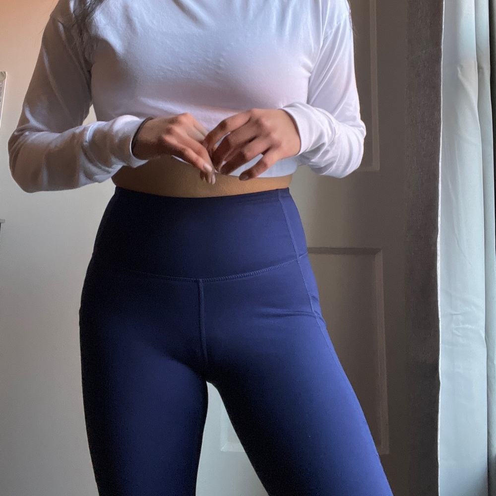 High waisted leggings with pockets in navy blue size small women